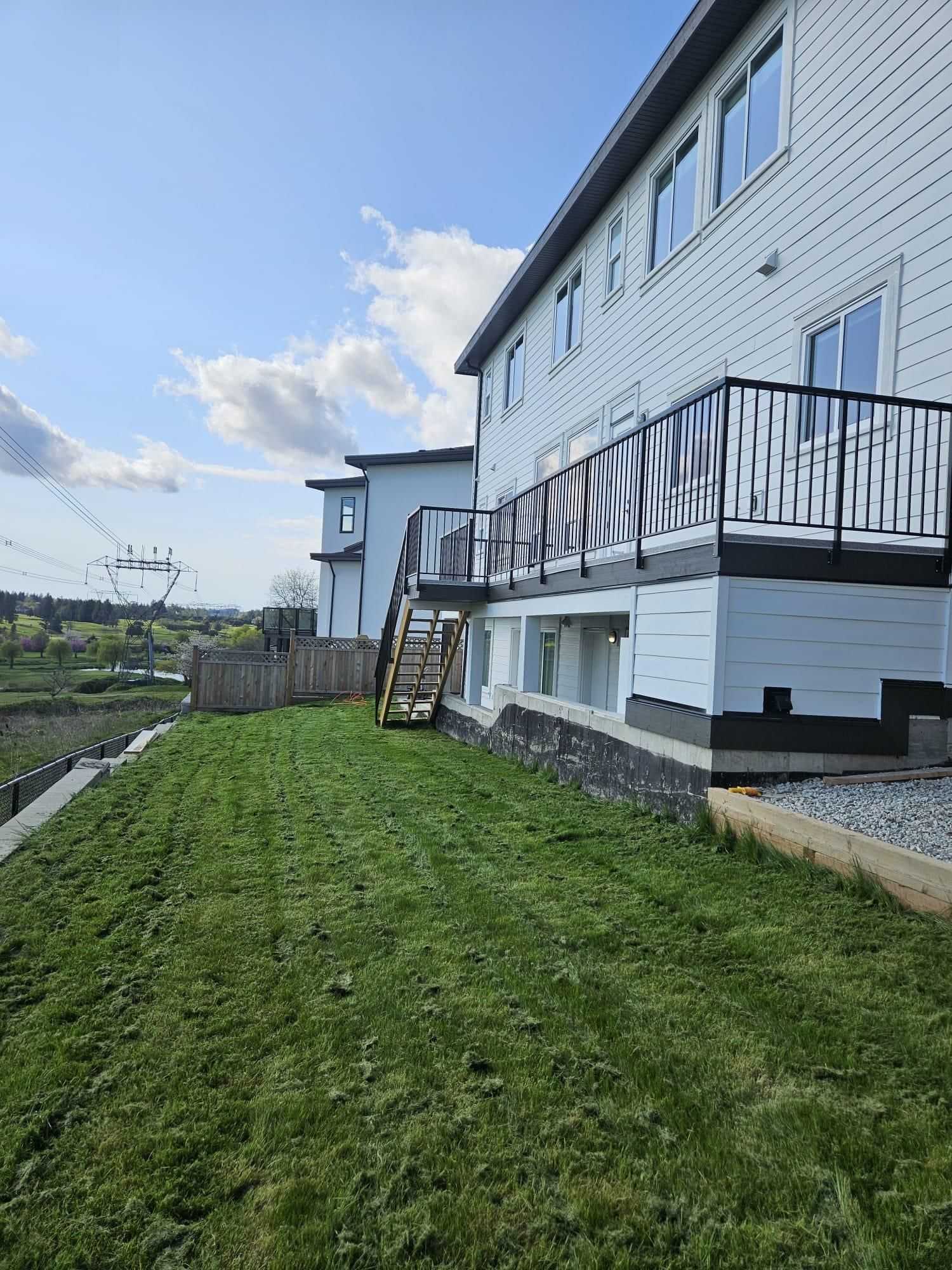 Listing Image 28