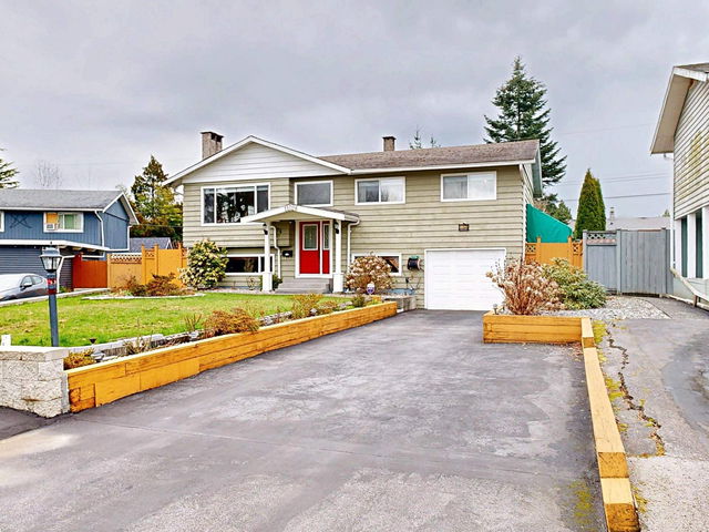 11028 Swan Crescent