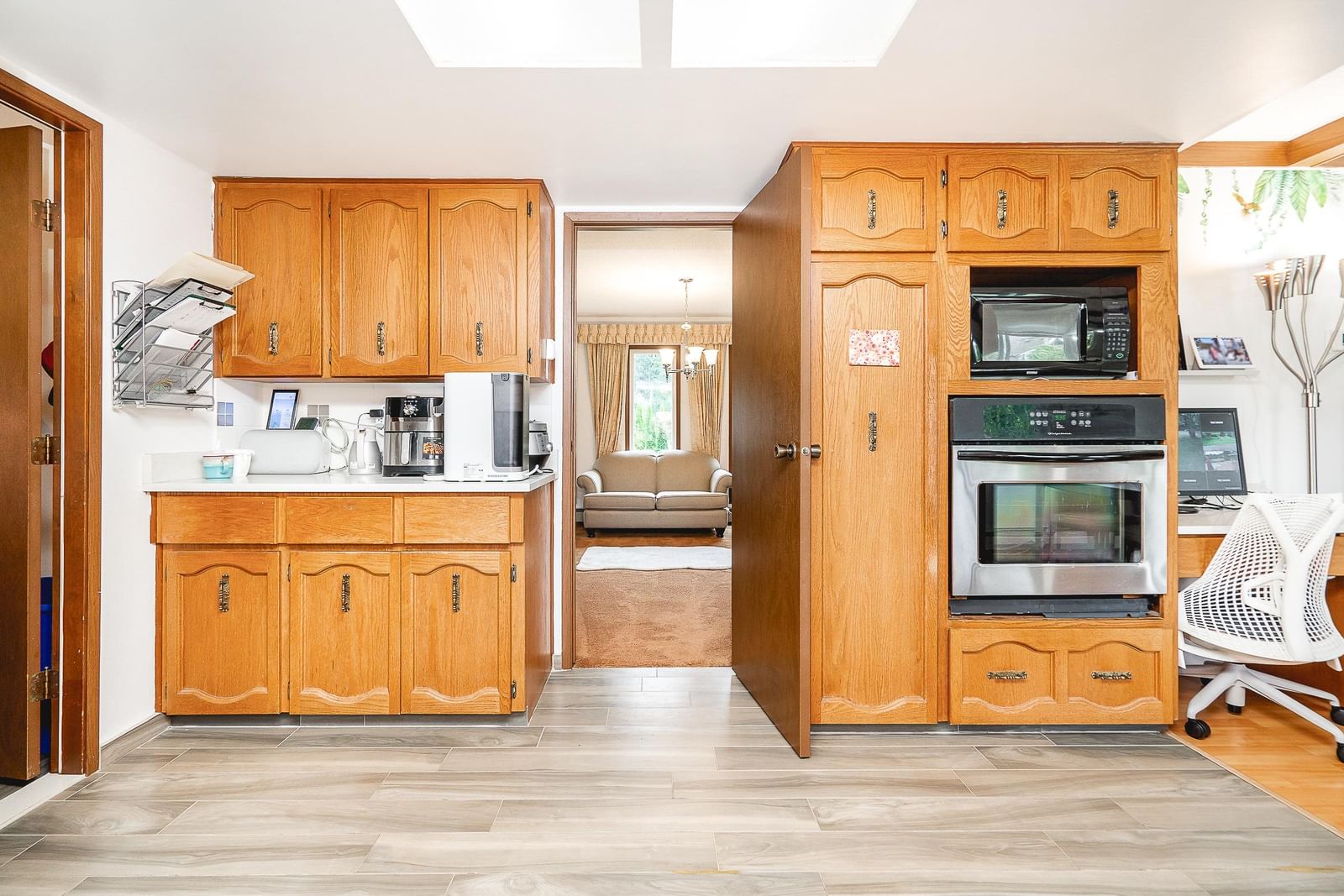 Listing Image 14