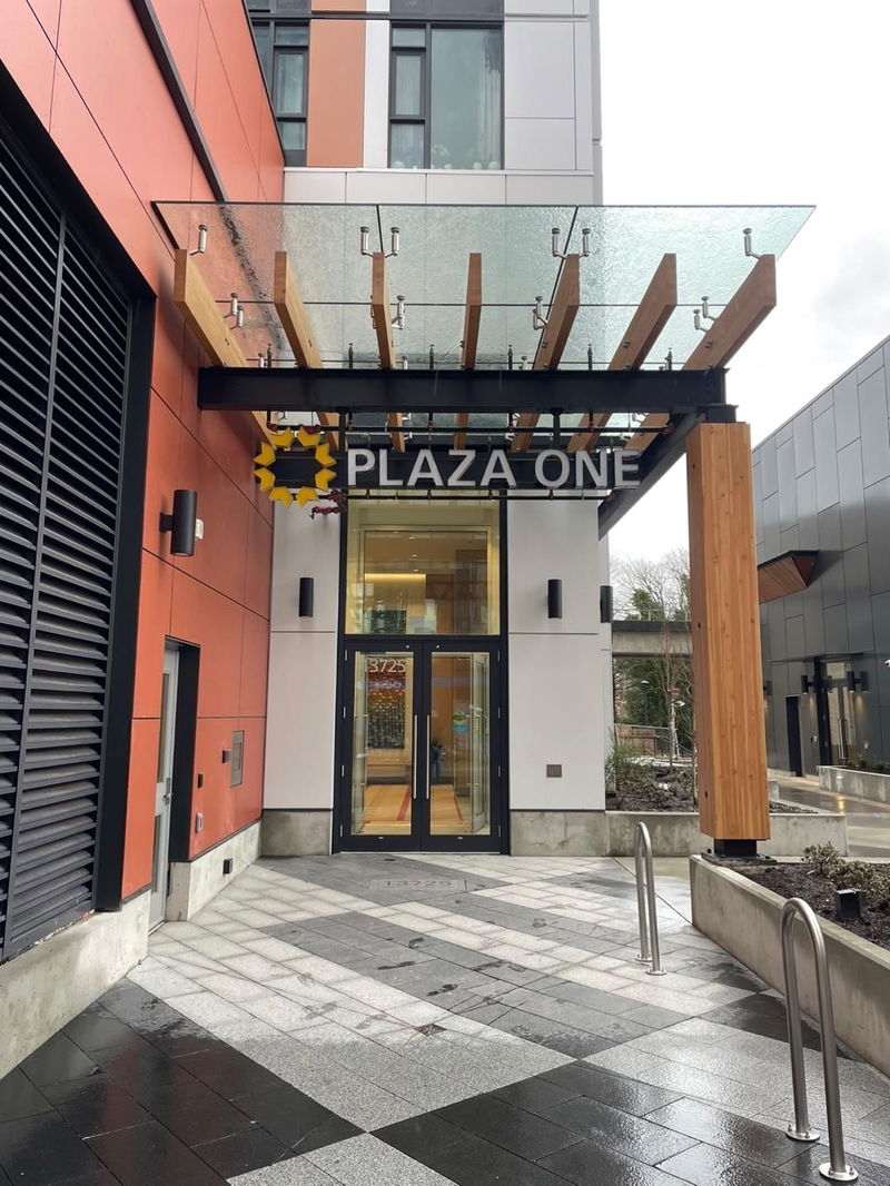 13725 George Junction #2111, Surrey, British Columbia