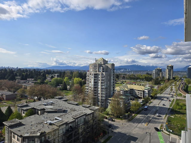 1301 - 10448 University Drive
