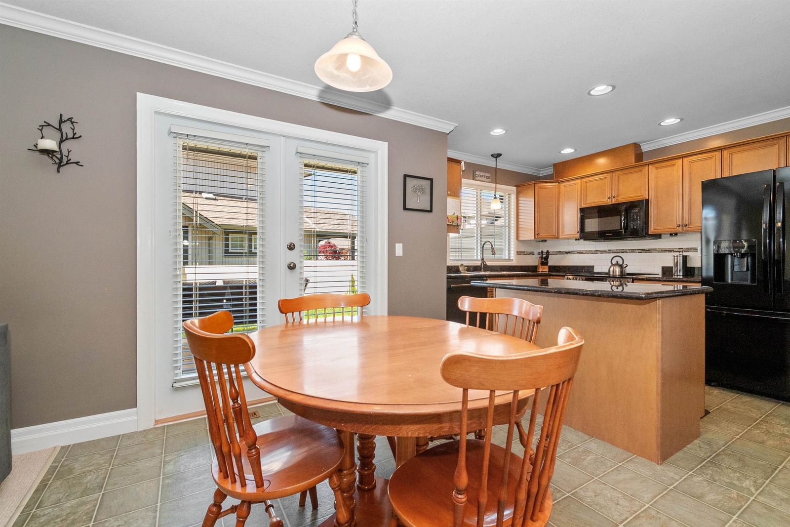 Listing Image 13