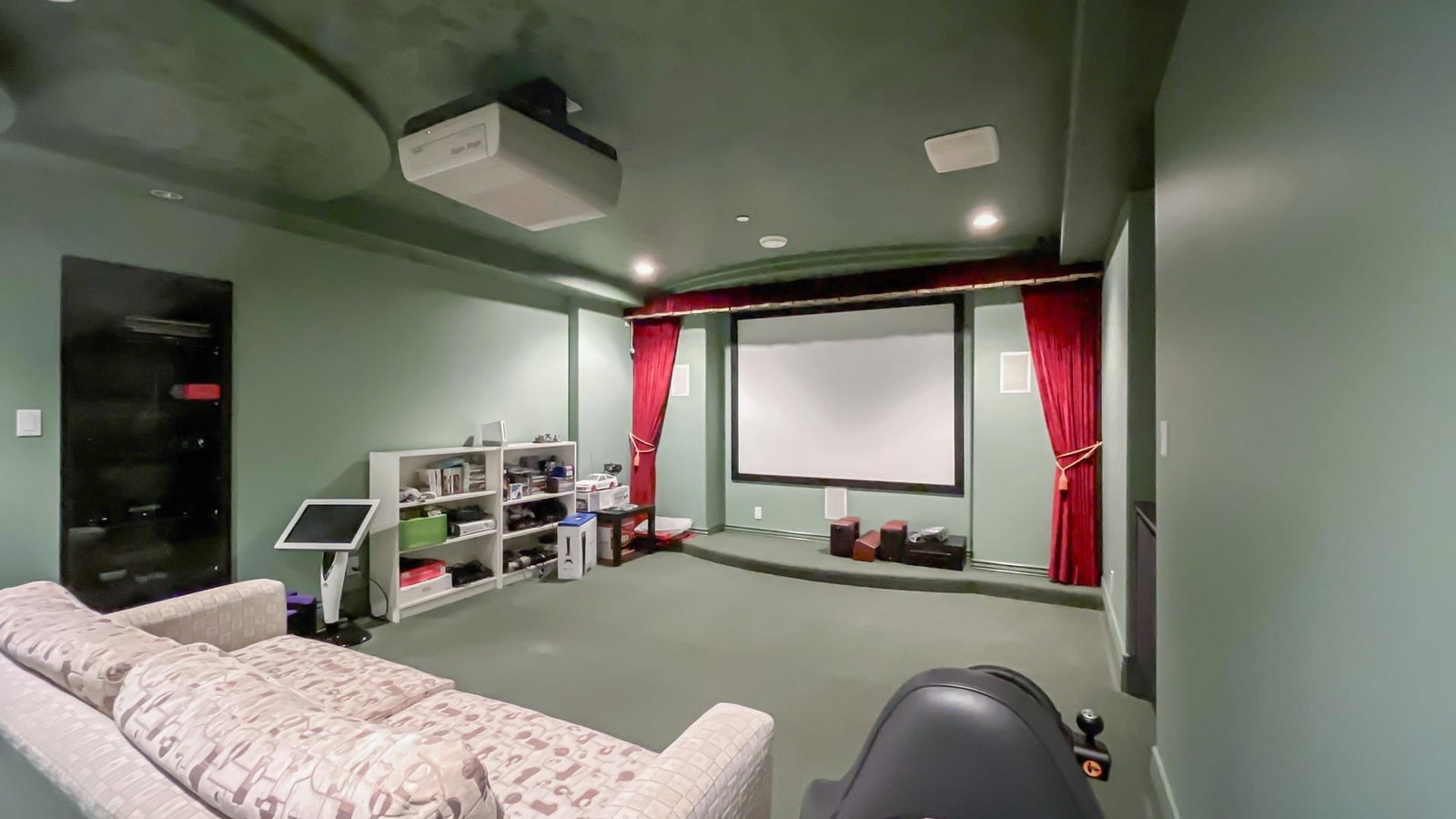Listing Image 11