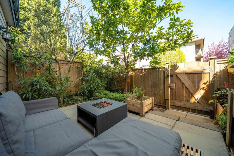 2273 Triumph Street #110, Vancouver, British Columbia
