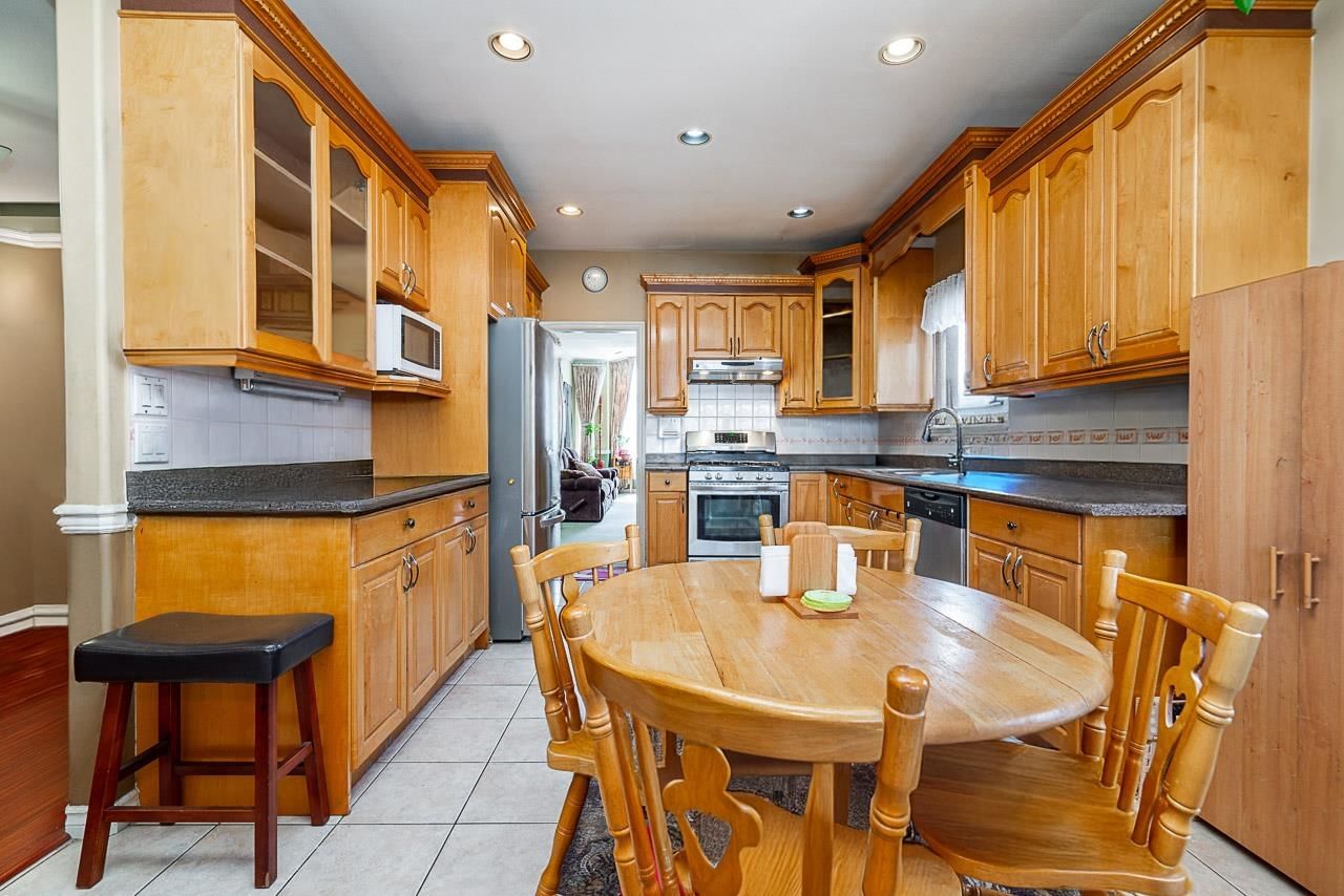 Listing Image 13