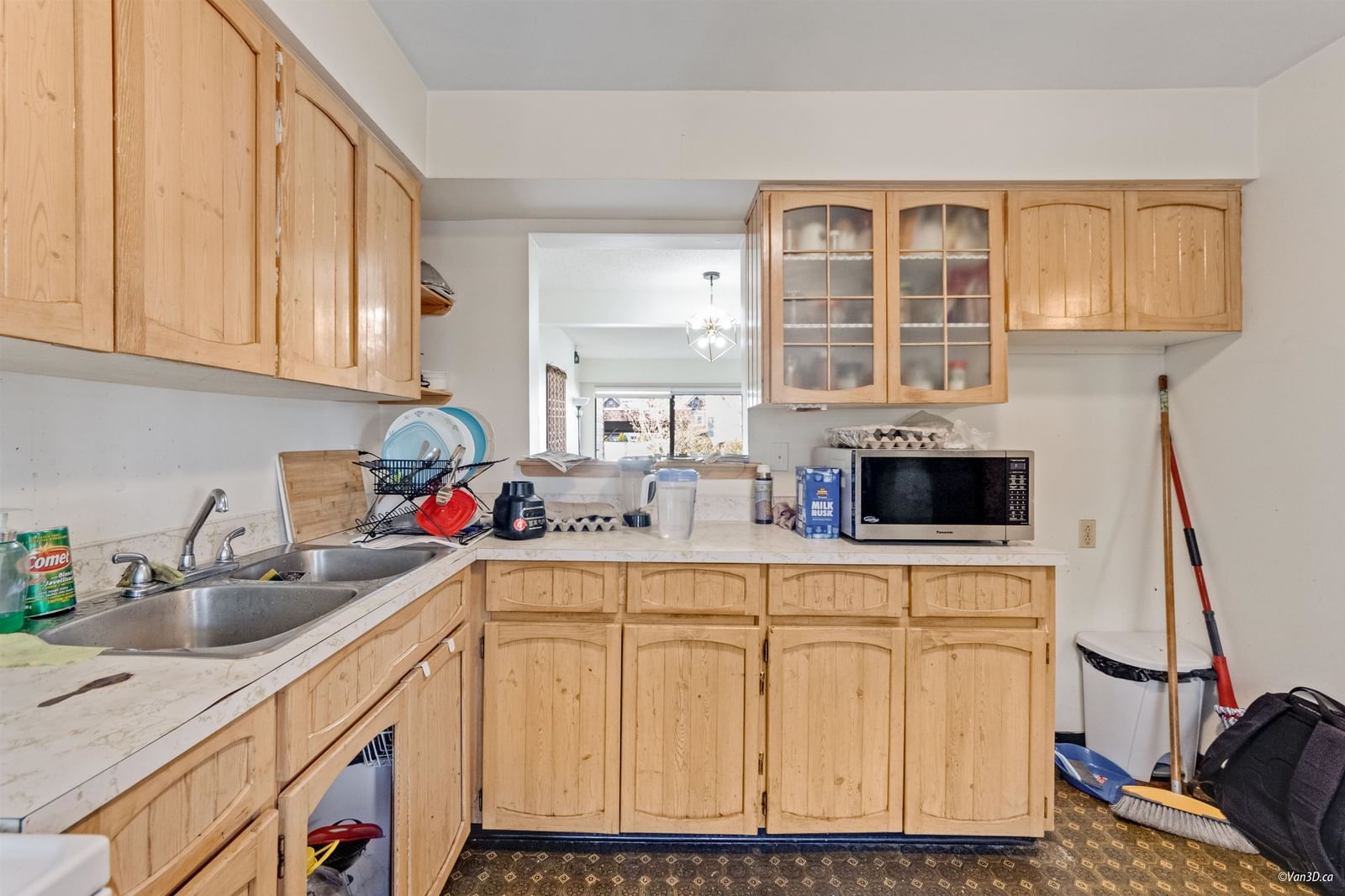 Listing Image 13