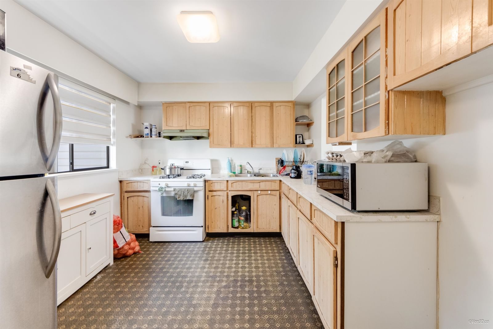 Listing Image 14