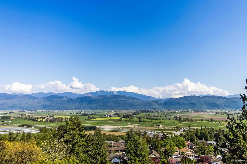 35942 Eaglecrest Place Place, Abbotsford, British Columbia