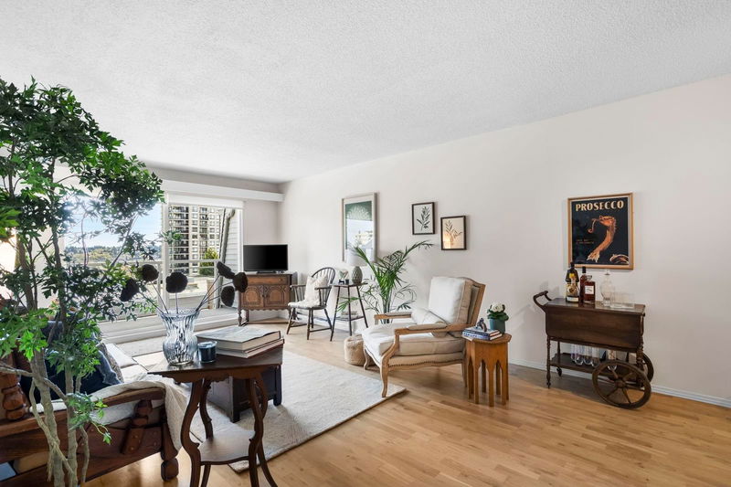 550 Royal Avenue #203, New Westminster, British Columbia