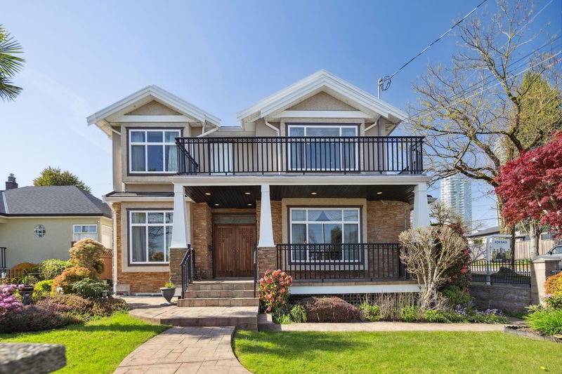 1901 London Street, New Westminster, British Columbia
