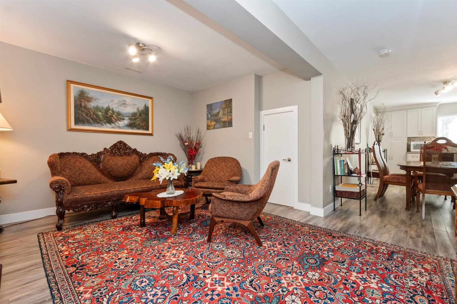 Listing Image 20