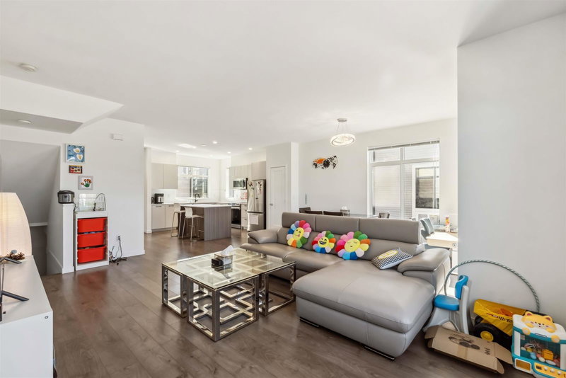 58 - 15255 Sitka Drive, Surrey, V5S 0B1 | Image 2