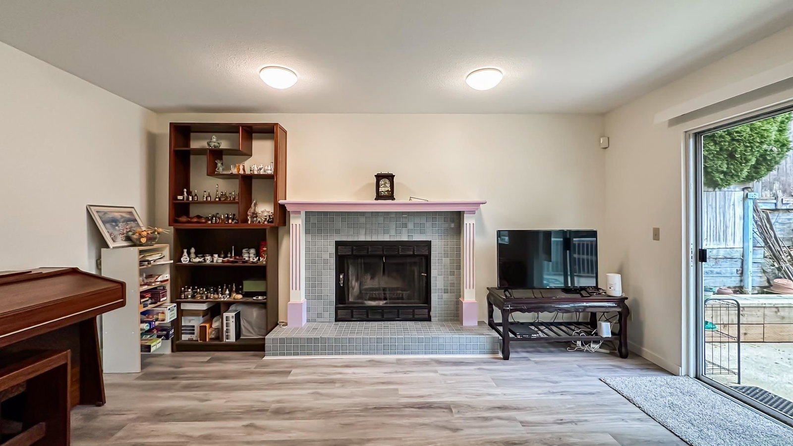 Listing Image 13