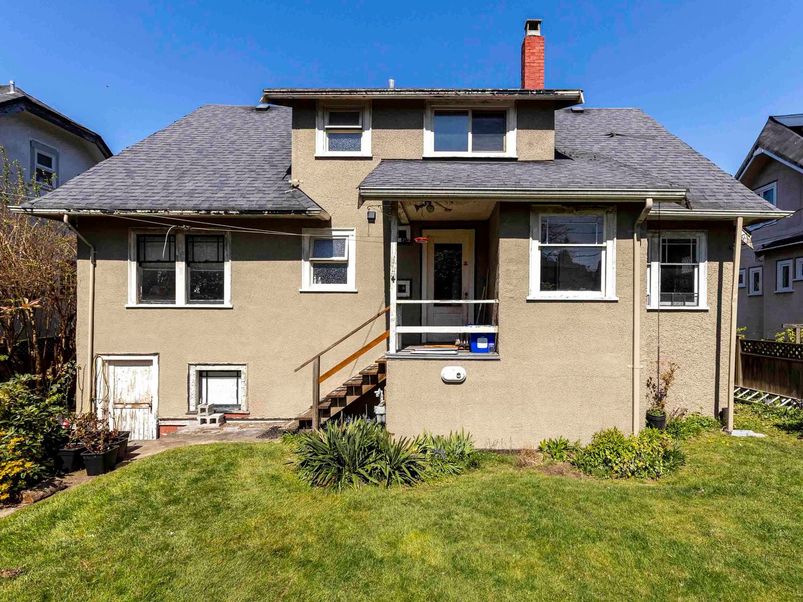 Listing Image 12
