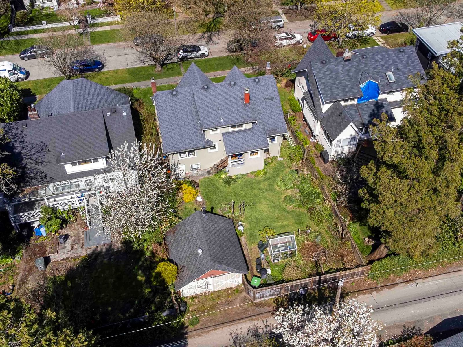 Listing Image 15
