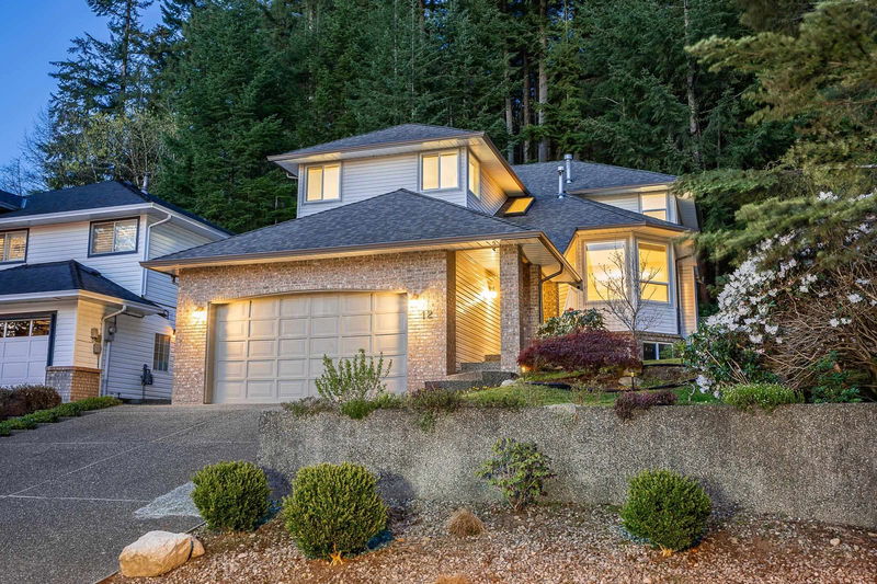 12 Flavelle Drive, Port Moody, British Columbia