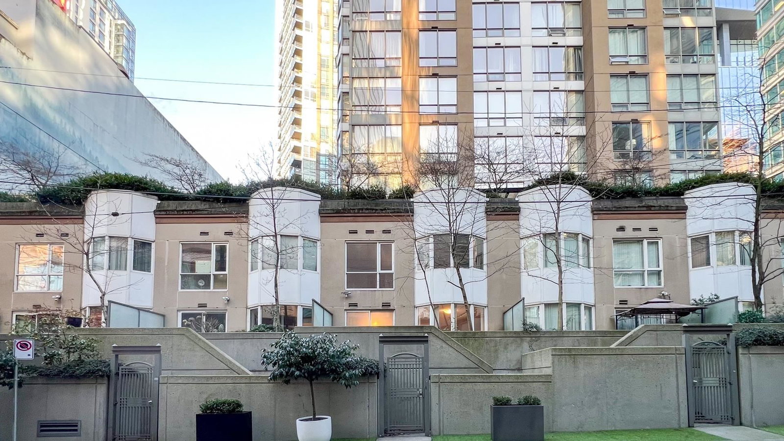 Listing Image 18