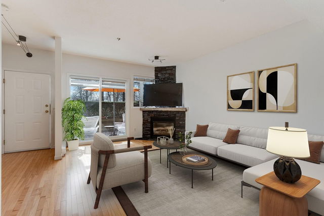28 - 2723 Kent Avenue