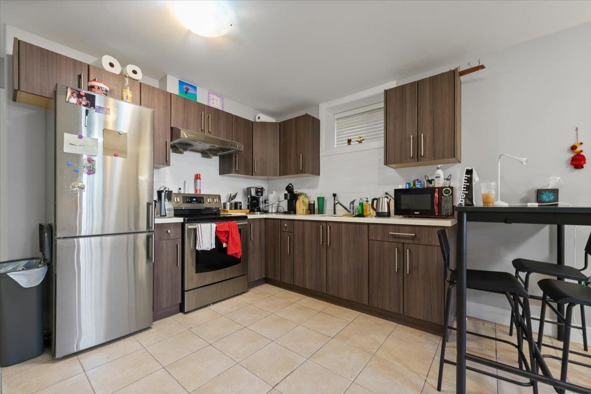 Listing Image 33