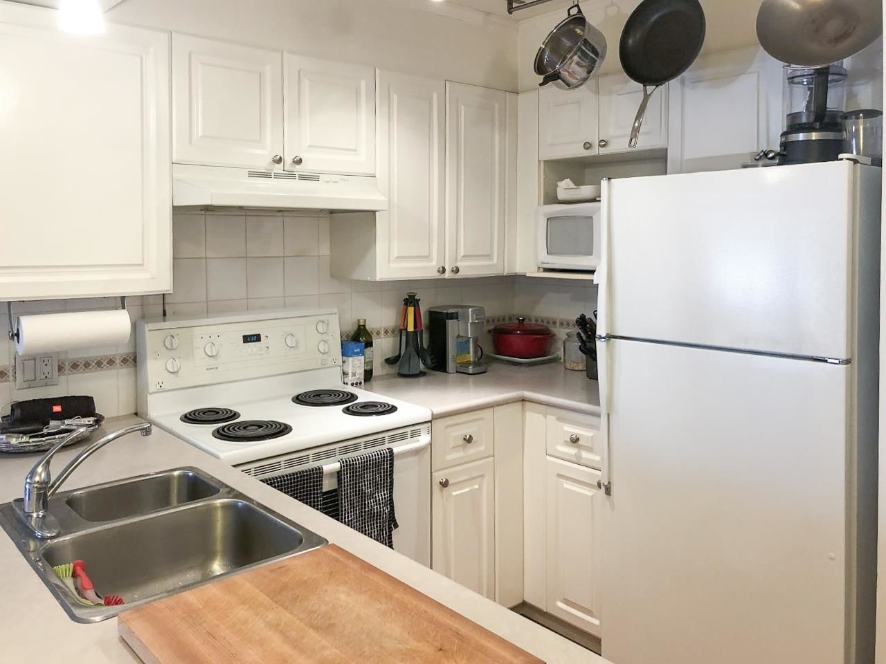 Listing Image 16