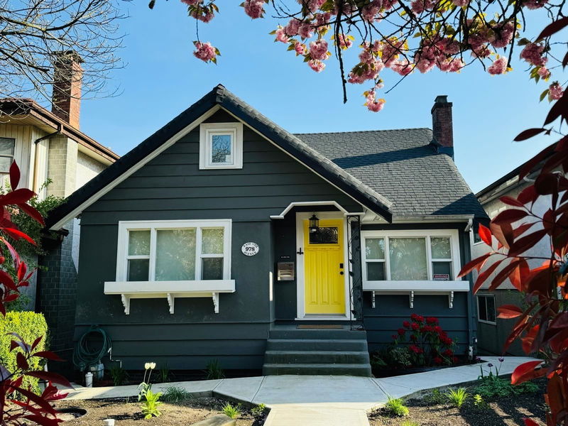 978 49th Avenue E, Vancouver, British Columbia