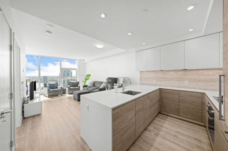 680 Quayside Drive #2202, New Westminster, British Columbia