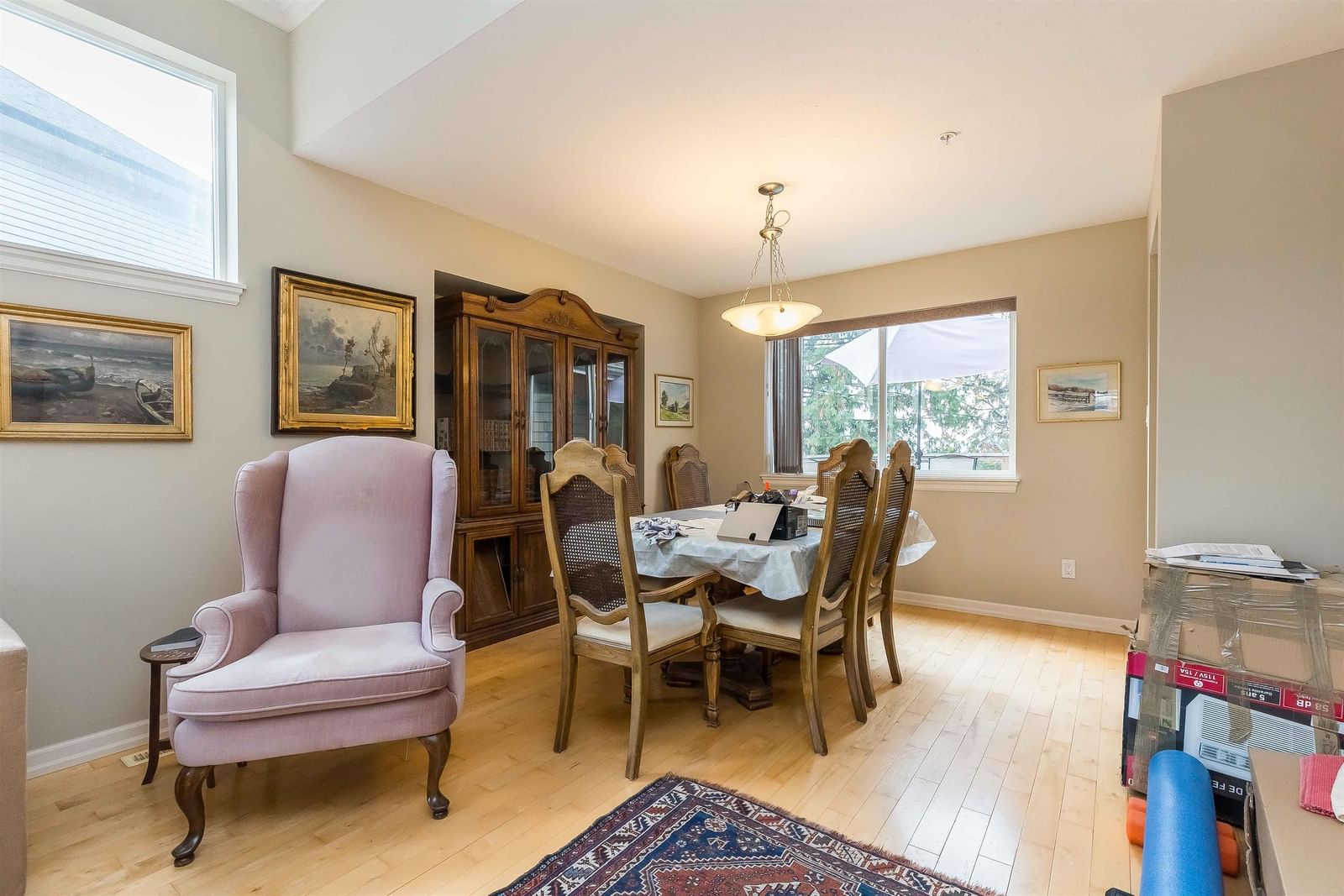 Listing Image 12