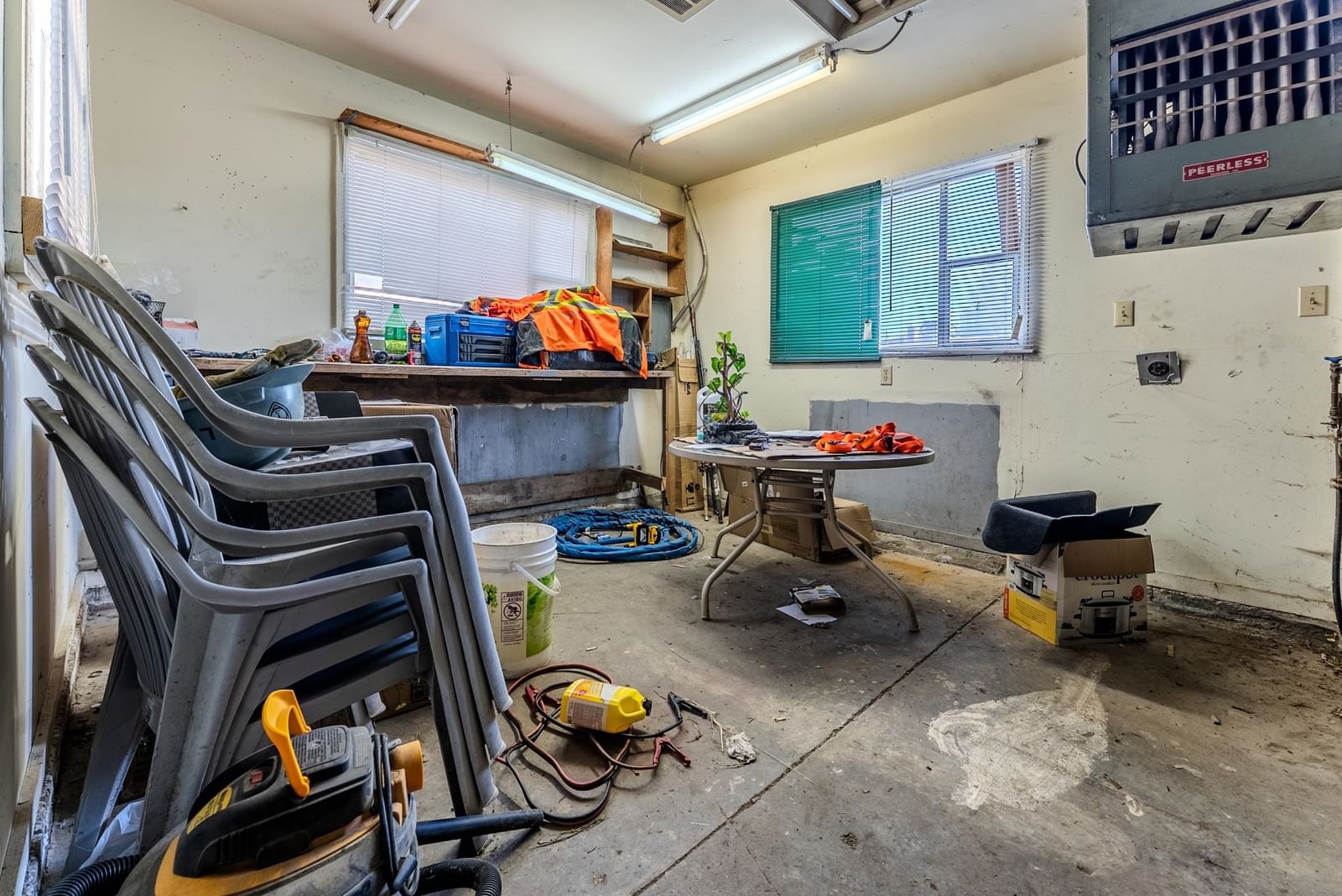Listing Image 13