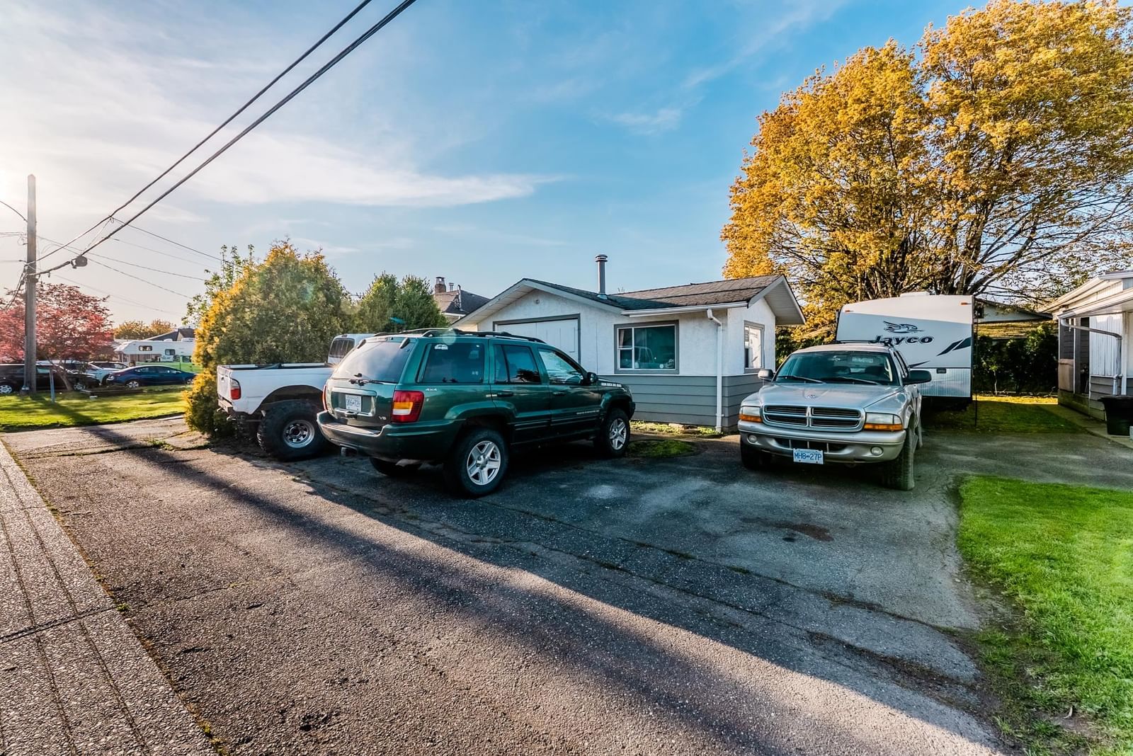 Listing Image 16