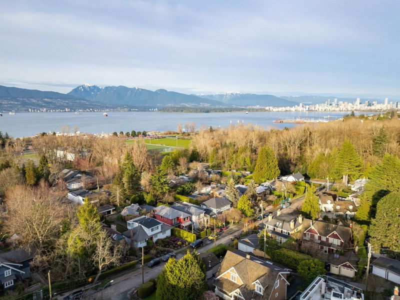 4341 3rd Avenue W, Vancouver, British Columbia