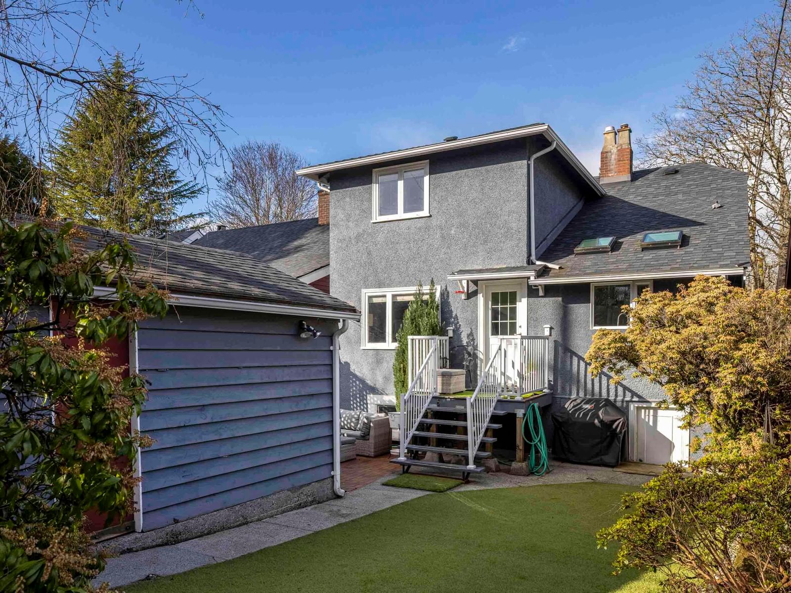 Listing Image 16