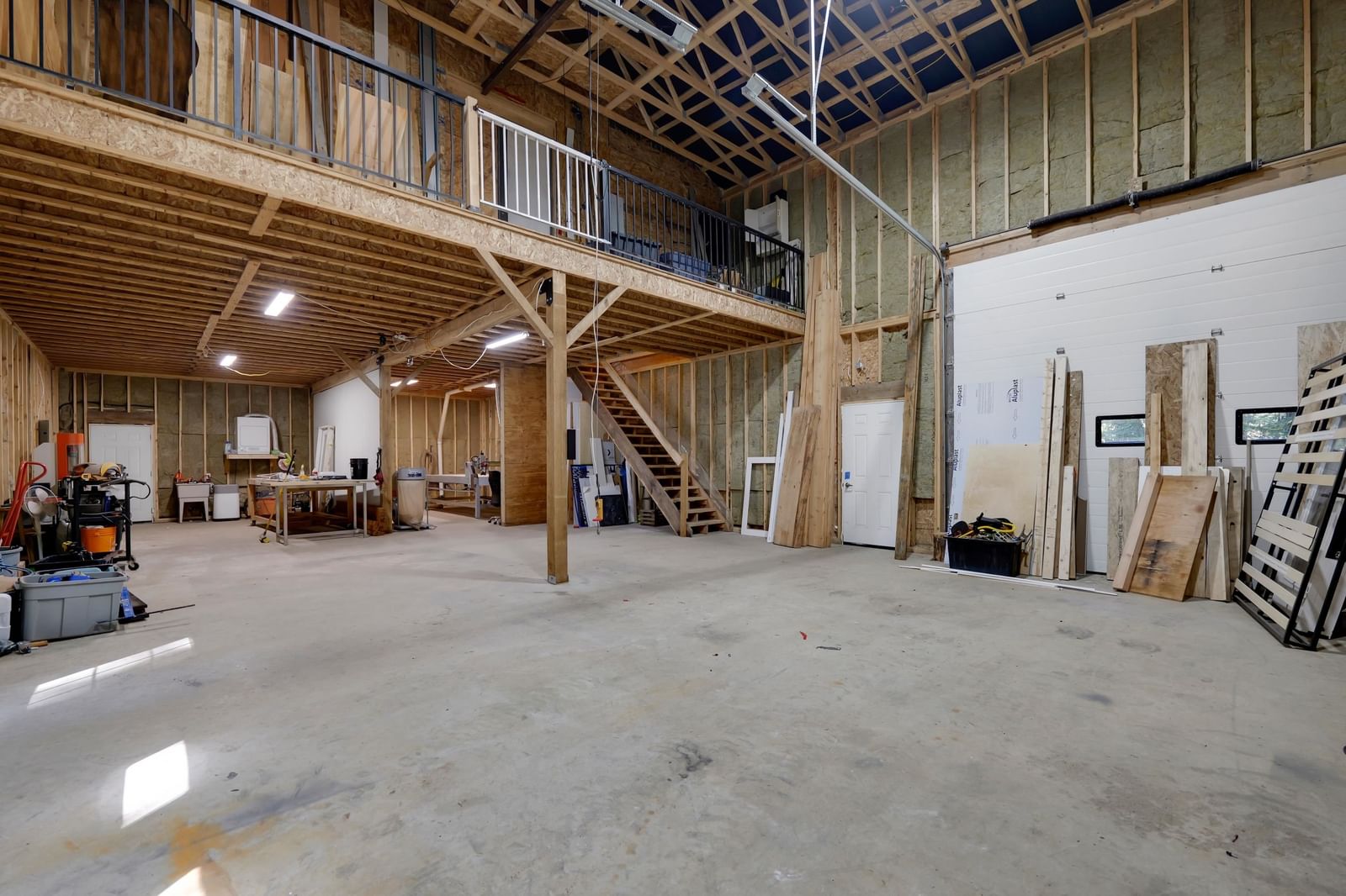 Listing Image 27