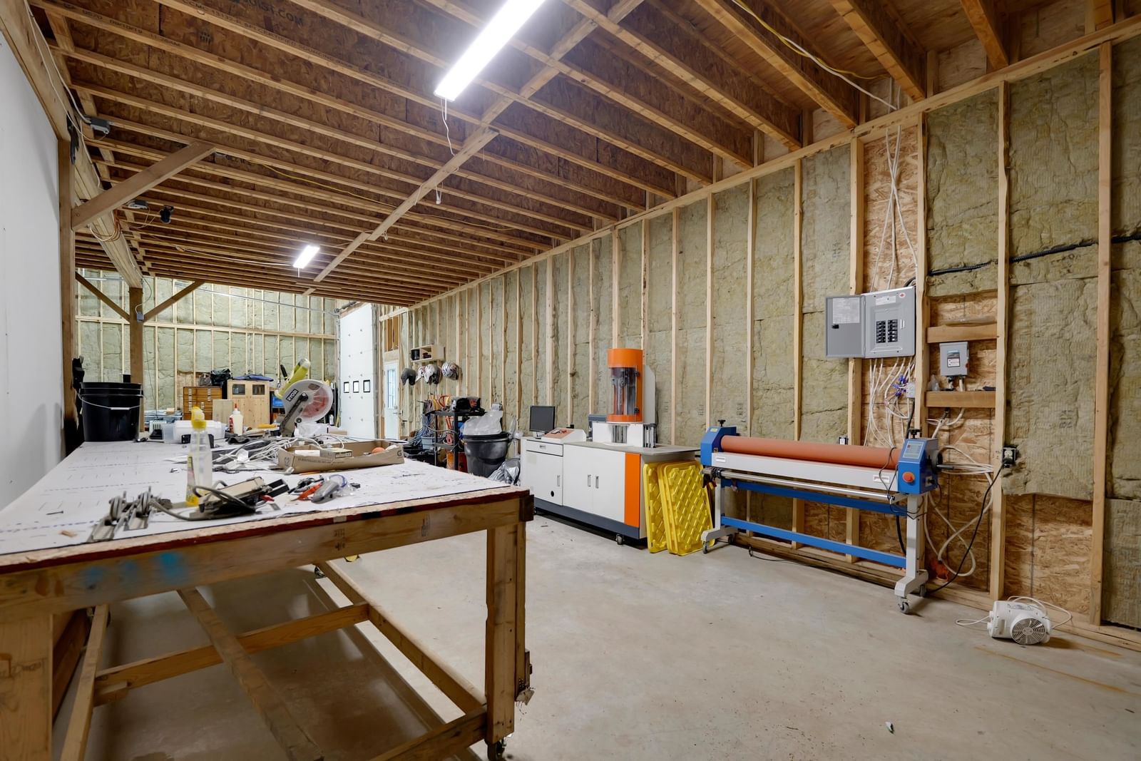 Listing Image 28