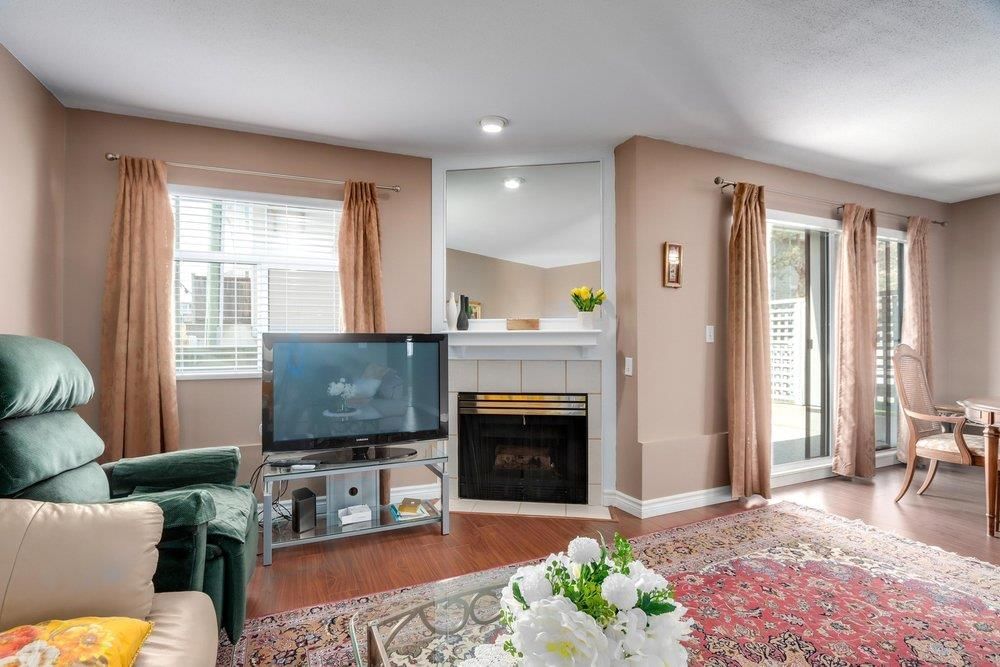 Listing Image 8