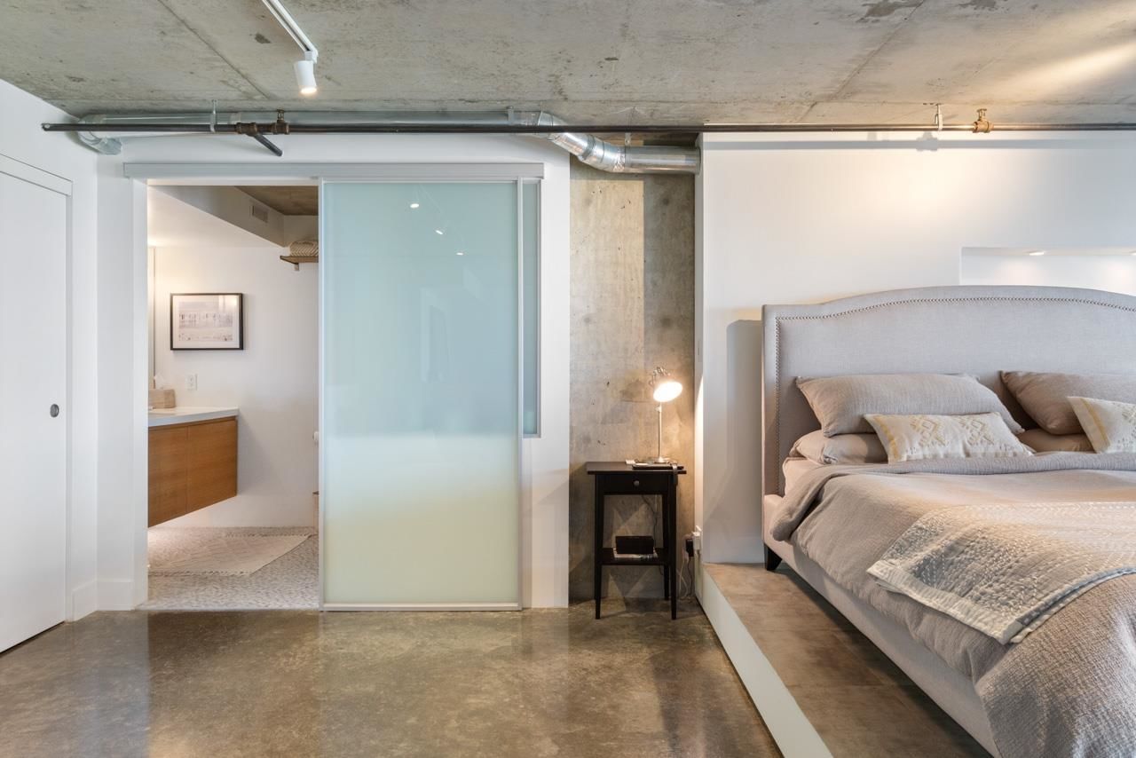 Listing Image 36