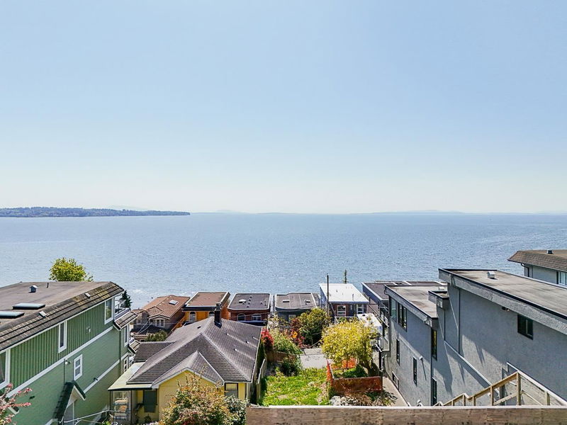 15416 Columbia Avenue, White Rock, British Columbia