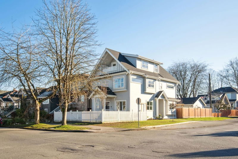 2504 Napier Street, Vancouver, British Columbia