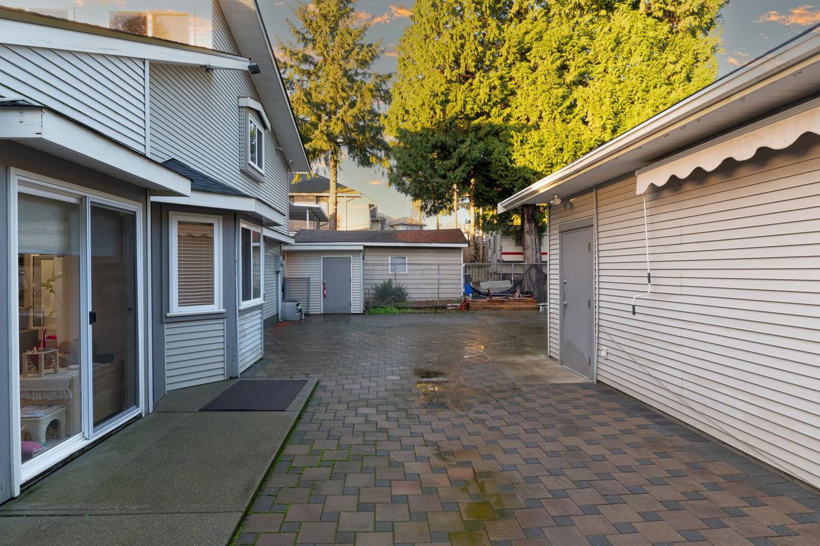 Listing Image 25