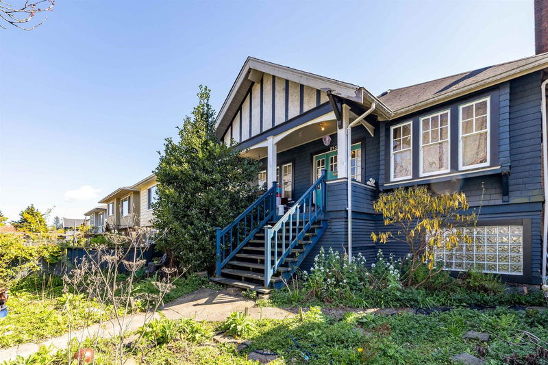 2938 27th Avenue E, Vancouver, British Columbia