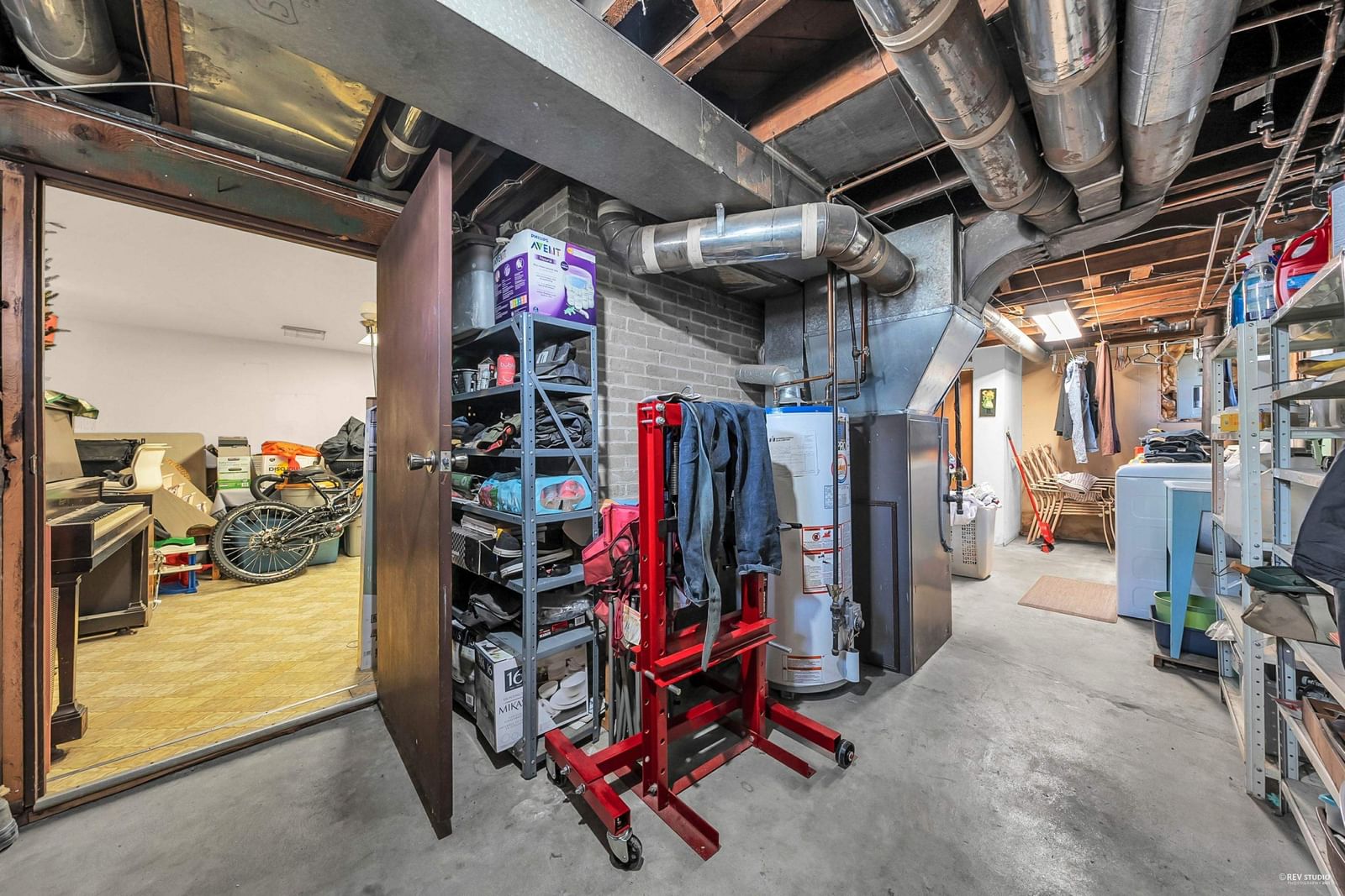 Listing Image 12