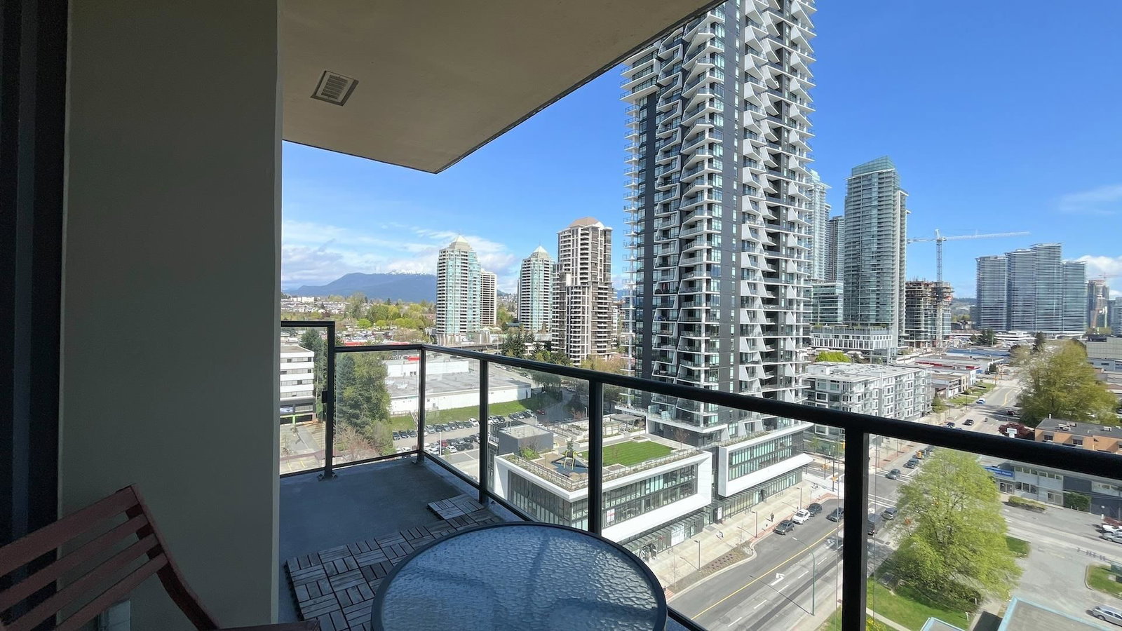 Listing Image 10