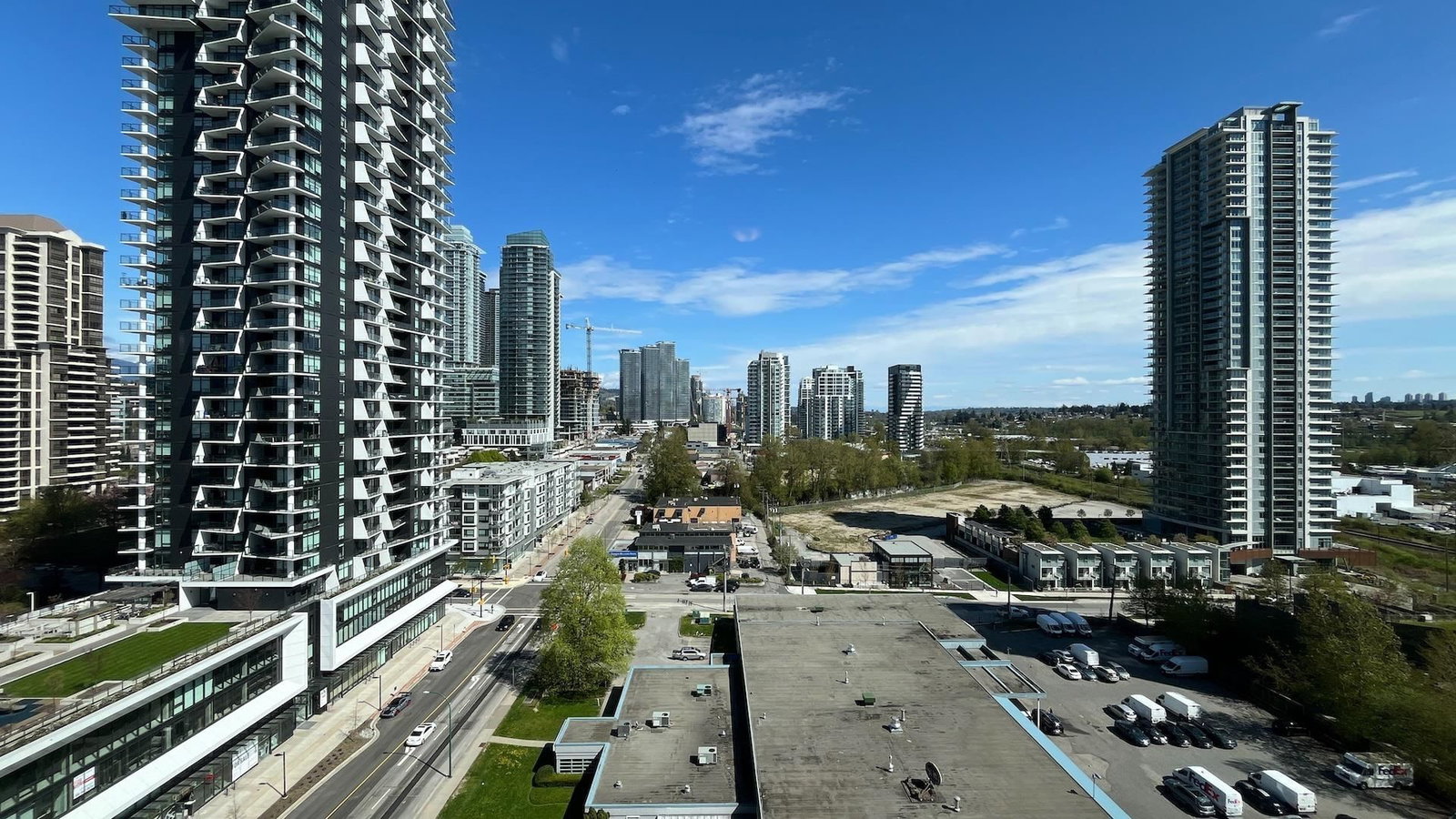 Listing Image 12