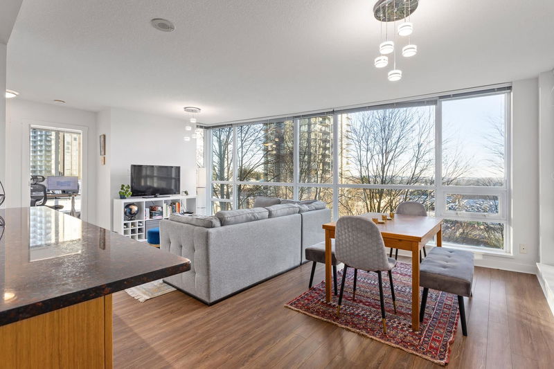 2978 Glen Drive #805, Coquitlam, British Columbia