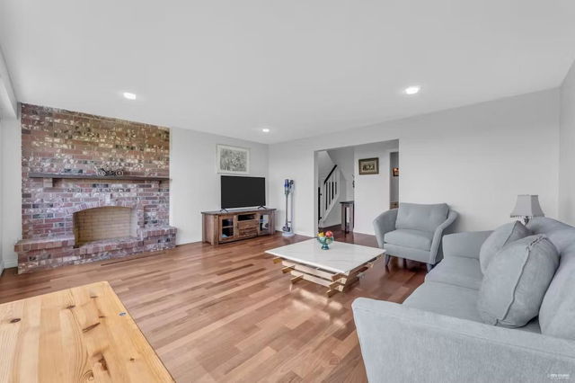 Graden level - 14XX Bramwell Road