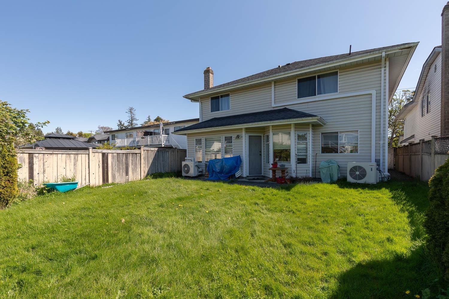 Listing Image 9