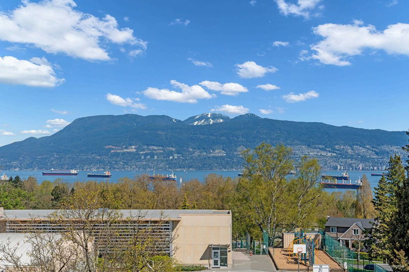 4060 W 10th Avenue, Vancouver, British Columbia