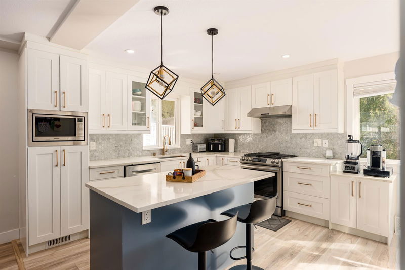 1282 Lincoln Drive, Port Coquitlam, British Columbia