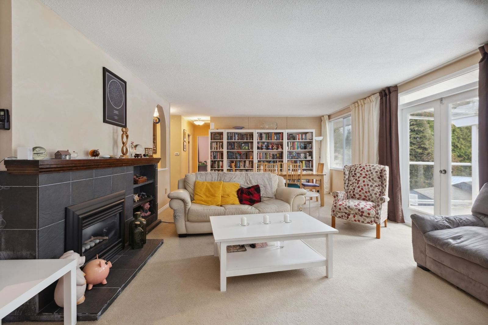 Listing Image 8