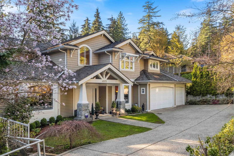 4905 Chalet Place, North Vancouver, British Columbia