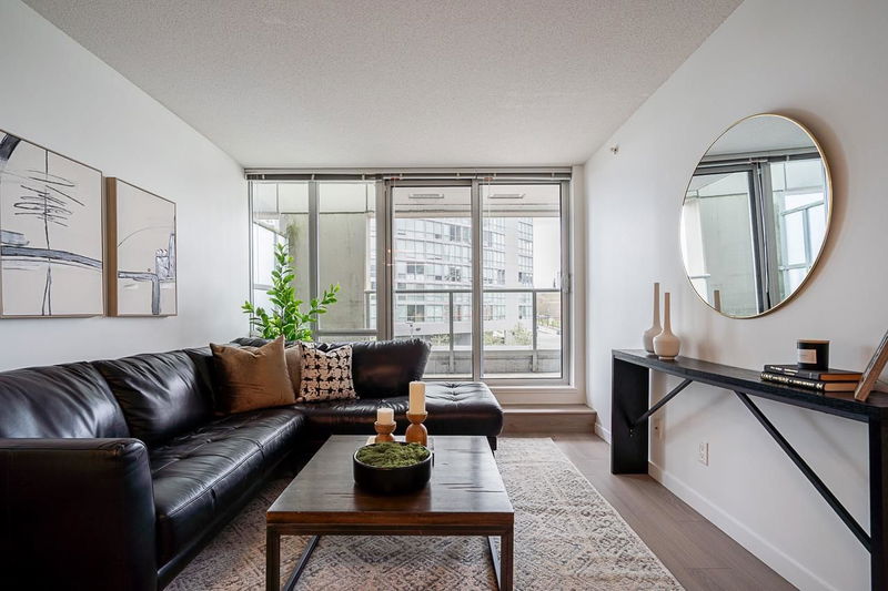 13688 100 Avenue #203, Surrey, British Columbia